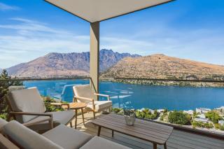 Remarkable Views - Queenstown - 9