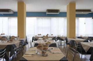 Hotel Rondinella - Cesenatico - 3