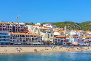 Beach House - Sesimbra - 0