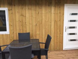 Private Spacious Home in City Center - Klaksvík - 5