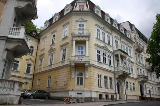 WITH LOVE Marienbad Ap . Anglicka - Mariënbad - 3