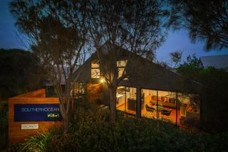 Southern Ocean Villas - 4