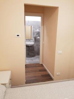 Glam Resort G H O S T E L - La Spezia - 2