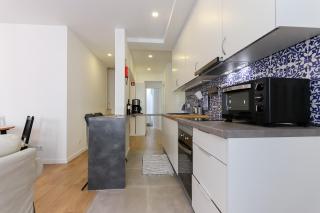 Wal Apartments- 3 bedrooms with parking space - Lisbona - 1