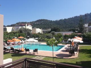 Santa Helena Hotel - Ialyssos - 3