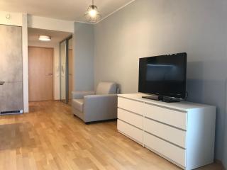 Apartment24 Yacht Club View - 7