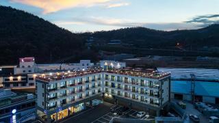 Gold Beach Resort - Yeosu - 3