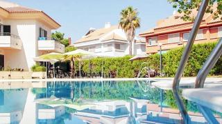 Hospedium Hotel Apartamentos Simón Verde - Mairena del Aljarafe - 1