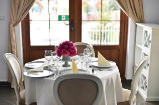 Pensiunea Castania - Pensiune cu piscina la munte - 3