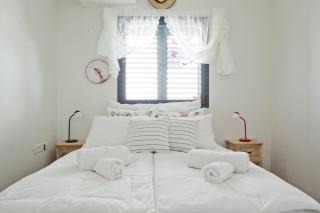Sunny Luxury Apartments - 6