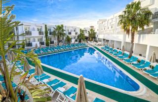 Club Shark Hotel - Gümbet - 4