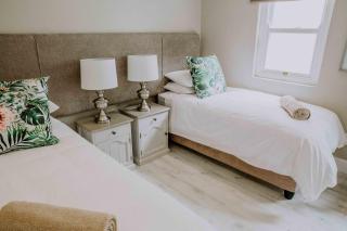 Franschhoek Village House - 7