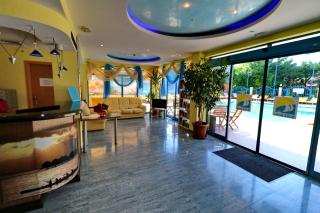 Bora Bora Hotel - Sunny Beach - 3