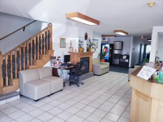 Travel-Inn Resort & Campground - 1