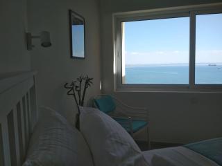 Front-Row - Skyline Retreat - Pool Access - 8