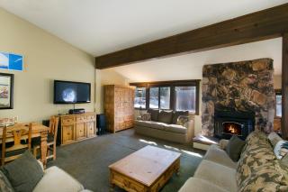 Mammoth Village Properties by 101 Great Escapes - Mammoth Lakes - 3
