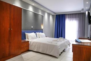 Royal Hotel and Suites - Polychrono - 7