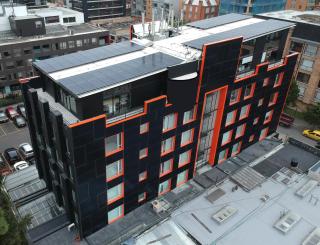 Richmond Suites Hotel - 9