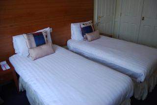 Best Western Gables Hotel - 1