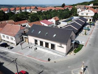 Penzion U Křížku - Kobylí - 8