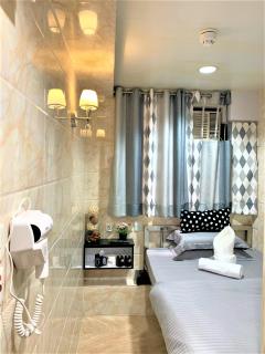 Super Guest House - Hong Kong - 1