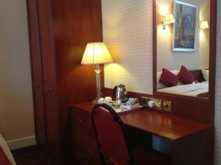Avon Hotel - Londra - 3