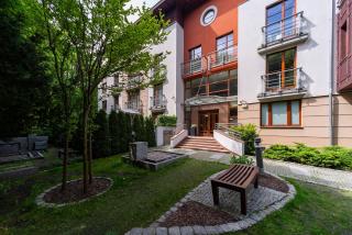 Beachfront Apartment Haga with Free Parking by Noclegi Renters - 7