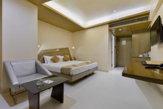 Dragonfly Hotel - The Art Hotel - Bombay - 1