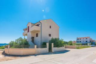 Apartments Blandona - 7