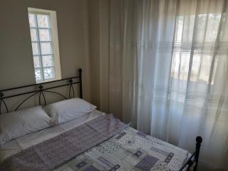 Near Airport And metropolitan Artemis George Cozy Home - Artemida - 3