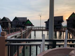 Langkawi Lagoon Resort Water Chalet - Pantai Cenang - 8