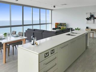 Air On Broadbeach - Stunning Ocean Views! - Gold Coast - 9