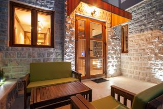 Hotel Twelve by Aycon - Budva - 8