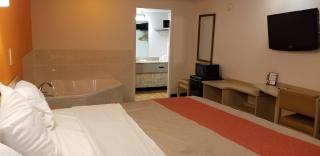 FairBridge Inn Express London - 1