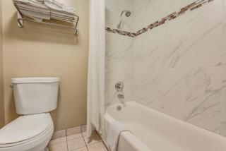 Econo Lodge St George North - Near Pioneer Park - St. George - 1