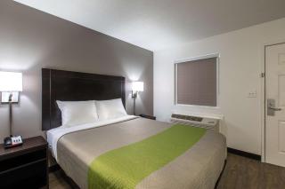 Studio 6-Greenville, SC - I-85 Near Downtown - Greenville - 7