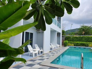 Big Buddha Hillside Hotel - Phuket - 8