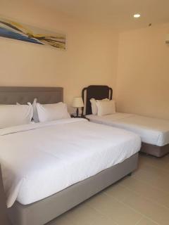 Lotus Seaview Beach Resort, Pengerang - 4