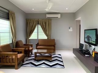Traditional Villa with Modern Design 3R2B - Ipoh - 5
