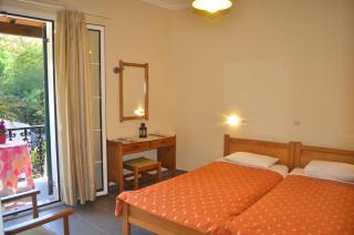 Holiday Studio Apartments yannis on the beach of Agios Gordios in Corfu - Agios Gordios - 1