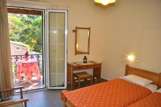 Holiday Studio Apartments yannis on the beach of Agios Gordios in Corfu - Agios Gordios - 3