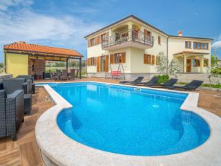 Apartment Ulika-4 by Interhome - Tar - 0