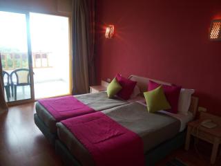 Hôtel LES MIMOSAS TABARKA - 1