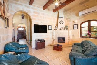 Villayana Holiday Home - San Lawrenz - 2