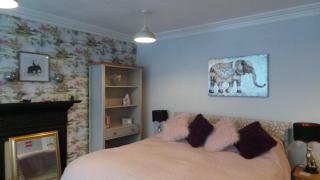 The Cherry Tree Guest House - 1