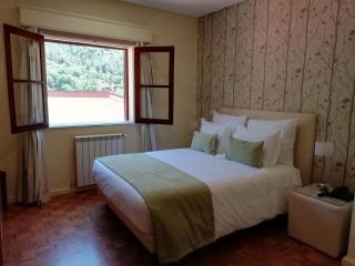 Adelaide Hotel - Geres - 9