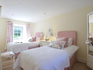 Penrhyn Farm - Penrhos-Lligwy - 1