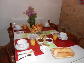 CHAMBRES d'HOTES LE ROUSSEL - 4