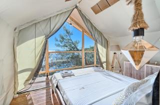 Golden Haven Luxe Glamp Resort - Murter - 8