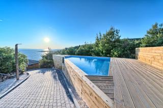 Golden Haven Luxe Glamp Resort - Murter - 0